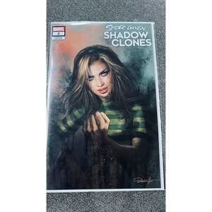 Marvel Comic Book Multi Spider-Gwen Shadow Clones 2 Parrillo Variant